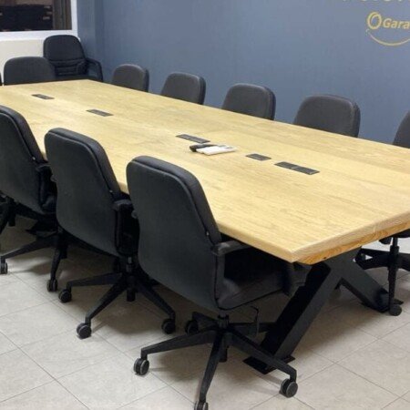 Mesa de junta 12 lugares alt="Mesa de junta 12 lugares "